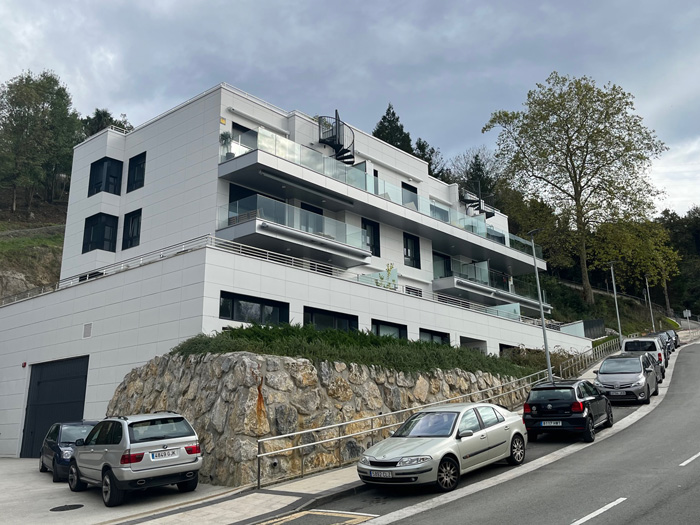 edificio de viviendas