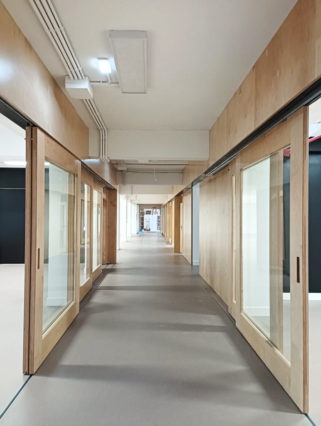 reforma de local de oficinas, pasillo