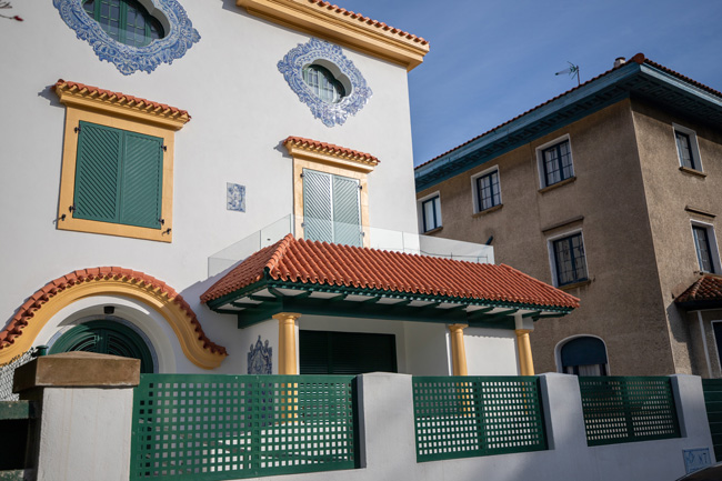 rehabilitación de edificio en gipuzkoa, fachada restaurada
