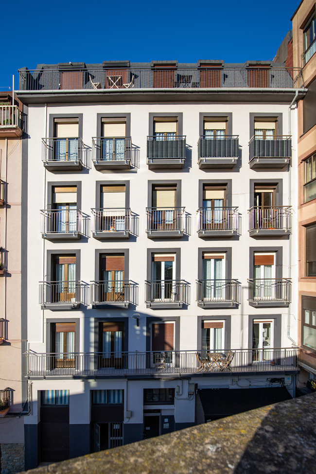 rehabilitación de fachada en donostia, gipuzkoa, fachada